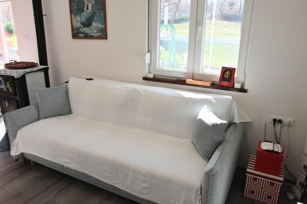 Villa Marie With Pool, Two Bedrooms For 4+2Kids Cavoglave Екстер'єр фото